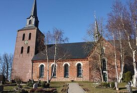 Blick auf die St.-Pankratius-Kirche in Oldenswort