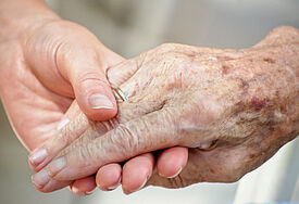 Der Hospizdienst begleitet Sterbende