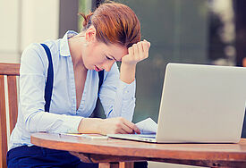 Facebook-Einträge über die eigene Depression helfen, sind aber nur der erste Schritt