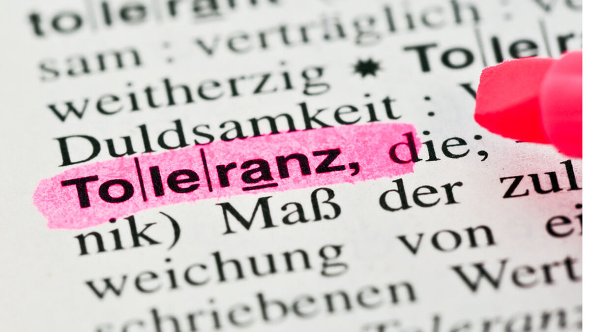 Im täglichen Miteinander ist Homosexualität oft kein Tabu-Thema meh. Nun wollen die von der Strafverfolgung der vergangenen Jahrzehnte Betroffenenen auch eine juristische Klarstellung und Rehabilitation