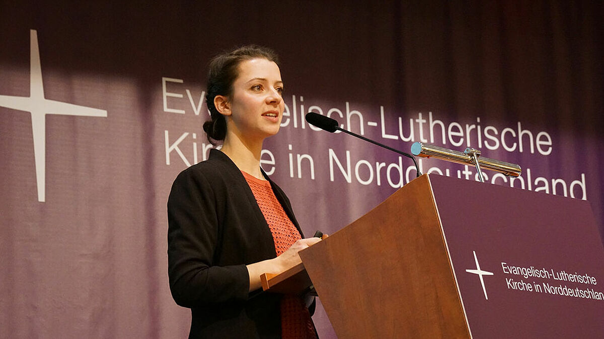 Die Klimaschutzmanagerin der Nordkirche für den Bereich Mobilität, Klaudia Morkramer
