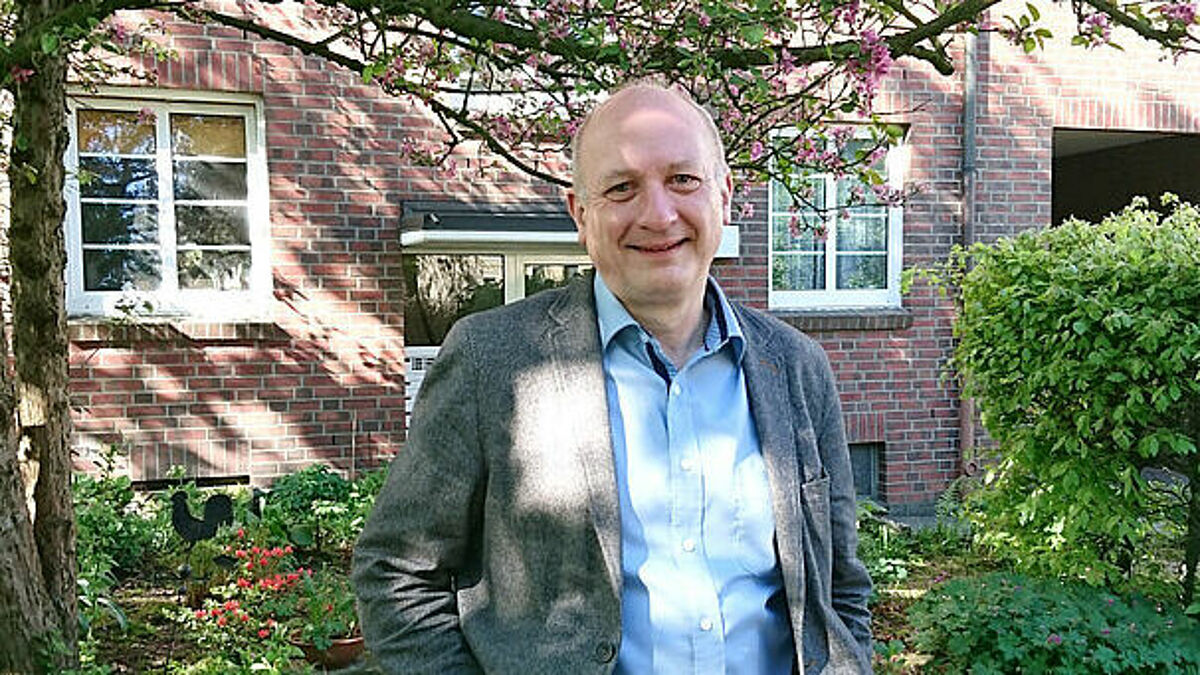 Pastor Karl-Uwe Reichenbächer arbeitet nun in der Hamburger U-Haft - als Gefängnisseelsorger.