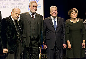 Landesrabbiner Henry. G. Brandt, Micha Brumlik, Bundespräsident Joachim Gauck, und  die evangelische Theologin Margot Käßmann