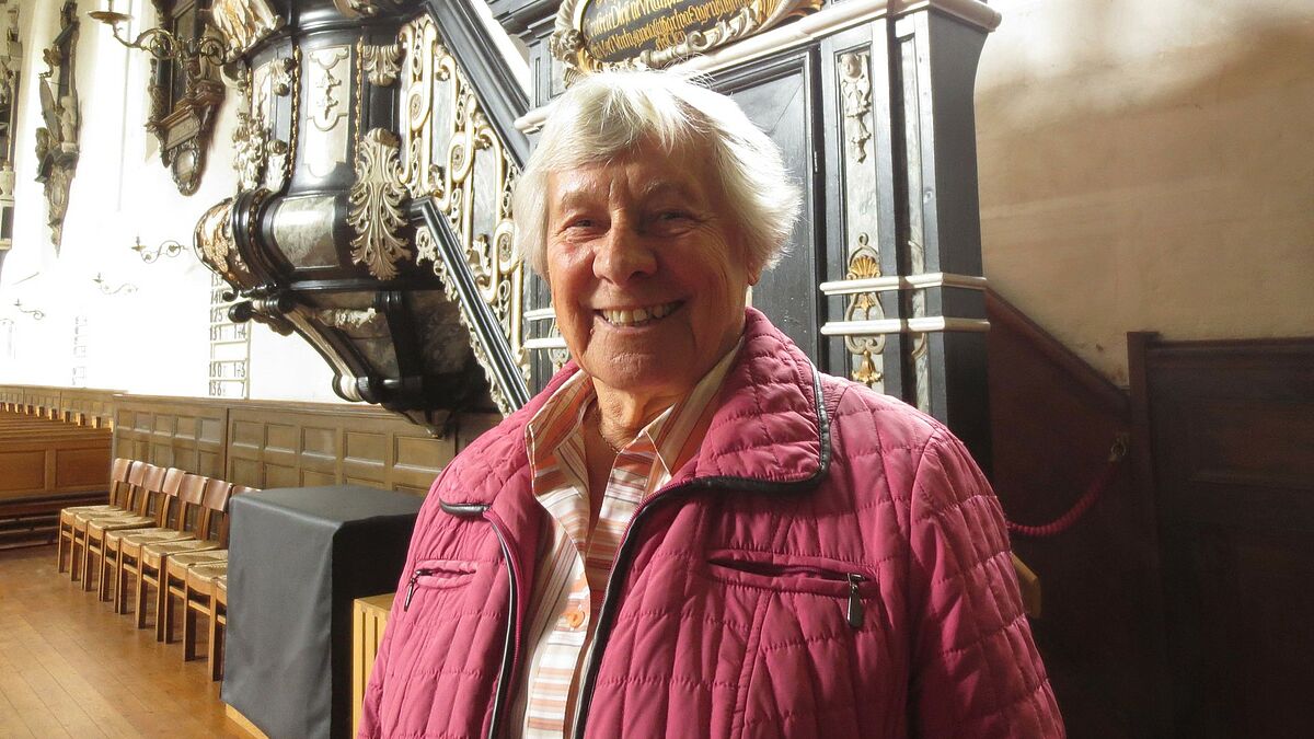 St. Lorenz ist ihr zweites Zuhause - Annemarie Kempfert ist Kirchenwächterin in Travemünde