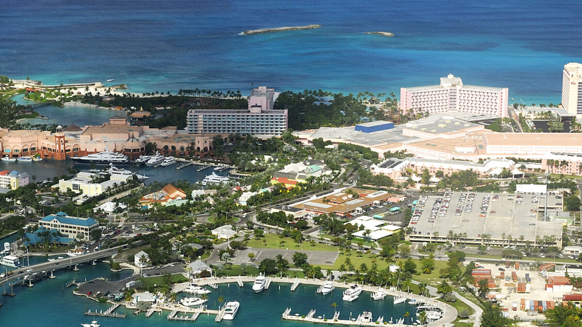 Auf „Paradise Island“ vor der Hauptstadt Nassau werden touristische Träume verkauft