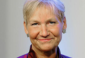 Bischöfin Kirsten Fehrs wird 60 Jahre alt. 