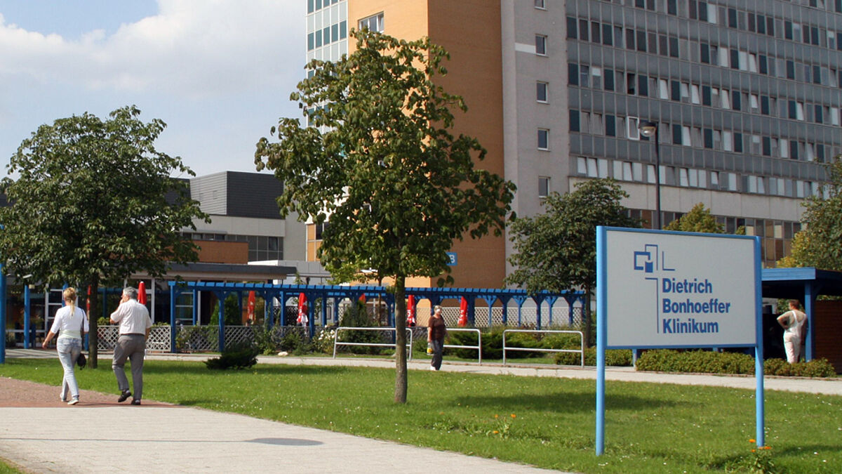 Ein ausgezeichnetes Krankenhaus: das Bonhoeffer-Klinikum in Neubrandenburg.