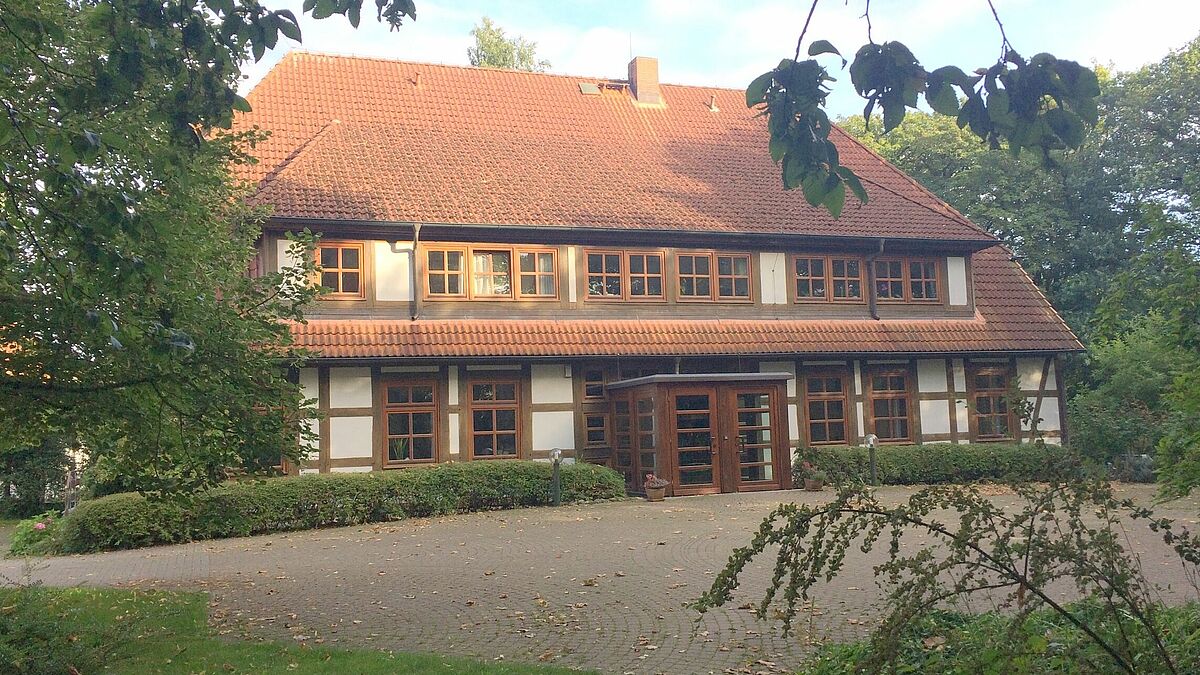 Im "Haus der Stille" in Weitenhagen hat die Sitzung des Kirchenkreisrats stattgefunden.