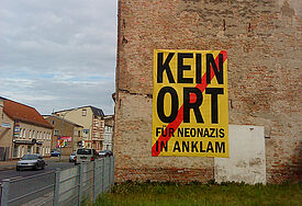 Plakat "Kein Ort für Neonazis in Anklam" (c) RAA Regionalzentrum Südvorpommern