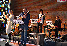 Mal Soul, mal Gospel, manchmal Pop – die Musik der „Punkt-Gottesdienste“ ist immer anders