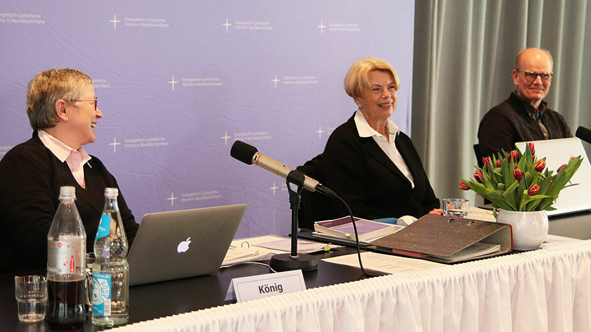 Ein eingespieltes Team: Vizepräses Elke König (v.l.), Präses Ulrike Hillmann und Vizepräses Andreas Hamann