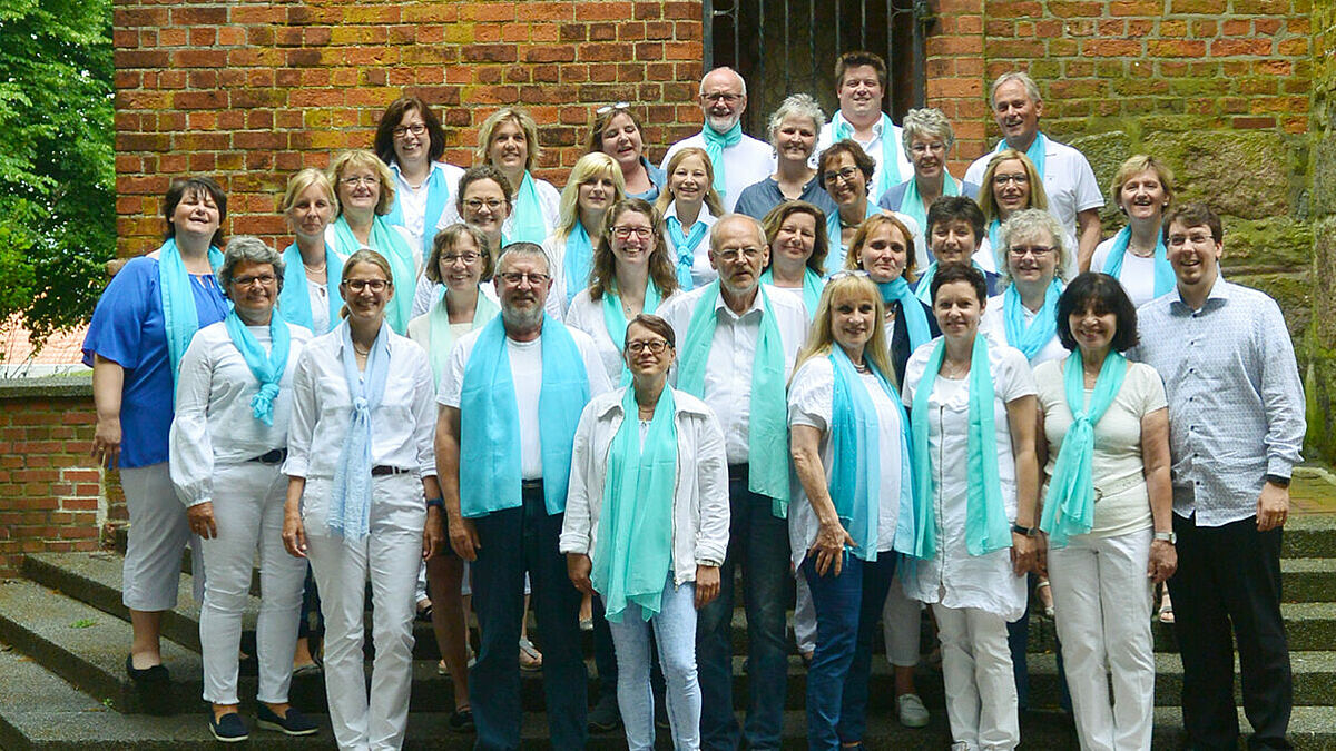Der Gospelchor Mölln singt zur Gospelnight zugunsten "Brot für die Welt".
