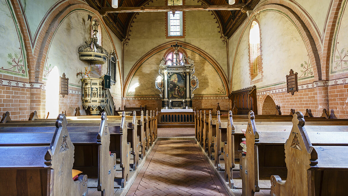 Die Dorfkirche in Moisall wird zur Pilgerstation.