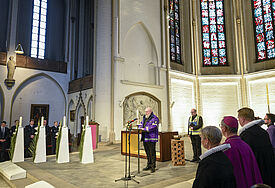 Fürbitten beim Gedenkgottesdienst 