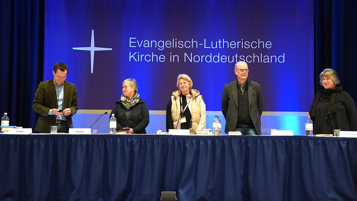Zufriedene Gesichter: Die Novembersynode hat wichtige Beschlüsse gefasst. Die nächste Tagung findet im Februar voraussichtlich digital statt. 