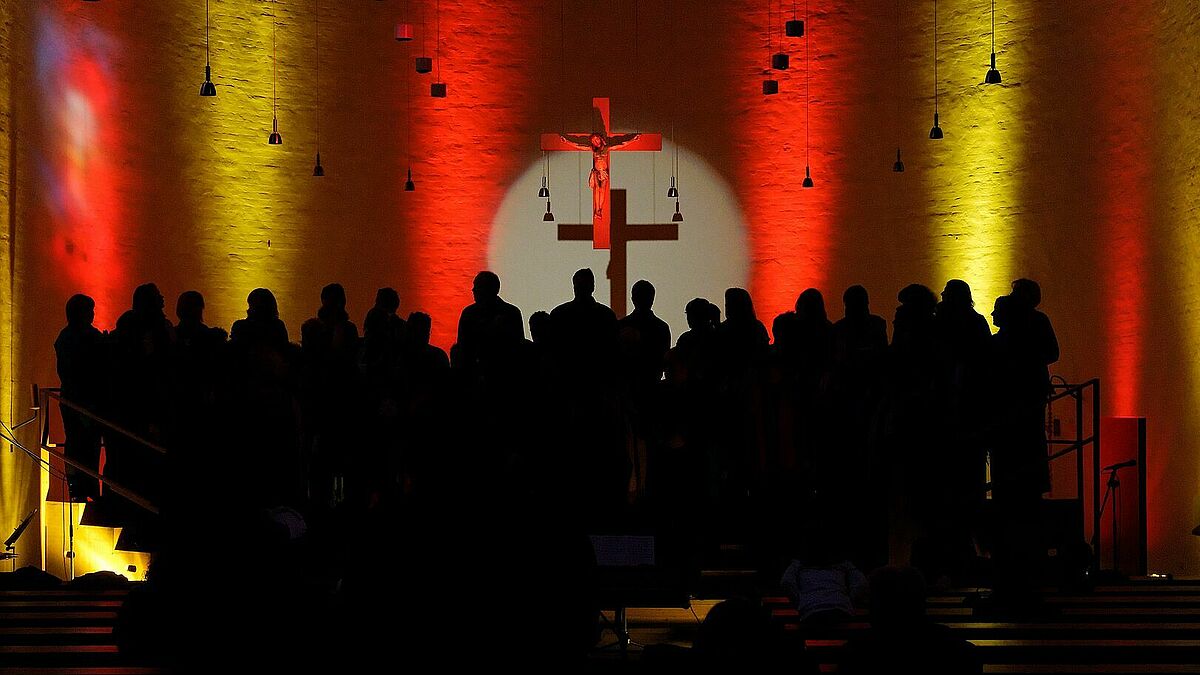 Popchor in der Kirche