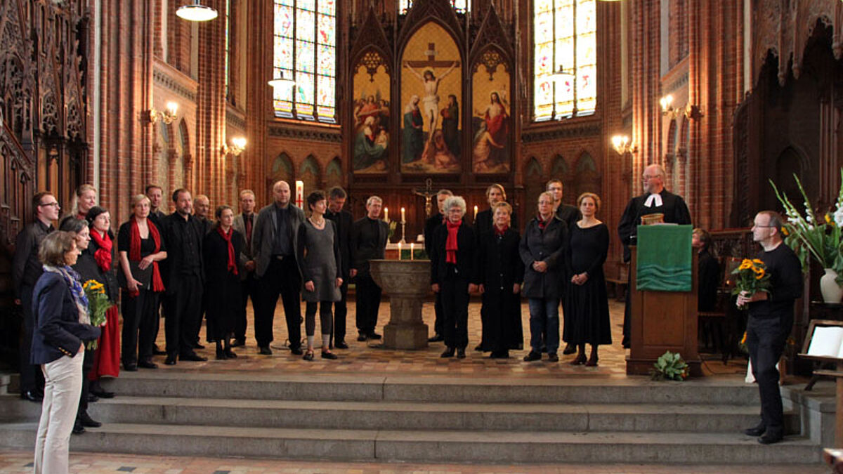 Dank der St. Paulsgemeinde an Schweriner Vocalensemble