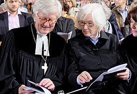 Beim Abschlussgottesdienst der Synode (v.l.): Der EKD-Ratsvorsitzende Heinrich Bedford-Strohm, Synodenpraeses Irmgard Schwaetzer und Pfarrerin Jutta Müller-Schnurr von der Johanniskirche