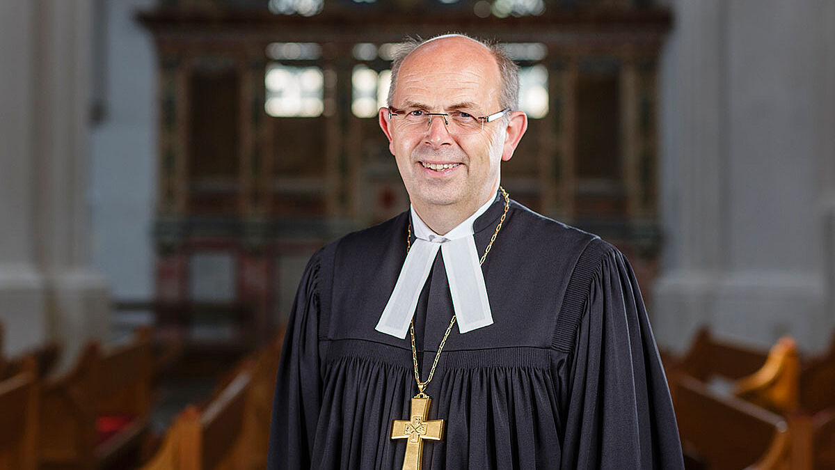 Gothart Magaard, Bischof im Sprengel Schleswig und Holstein. Das Foto entstand im Juli 2014 bei der Tagung des Bischofsrates der Nordkirche im Dom zu Greifswald. Fotograf ist Marcelo Hernandez / Nordkirche.