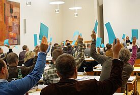 Die pommersche Kirchenkreissynode bei einer stimmte in Züssow für mehr Pfarrstellen