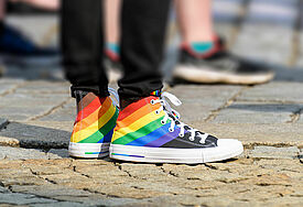Regenbogen-Schuhe