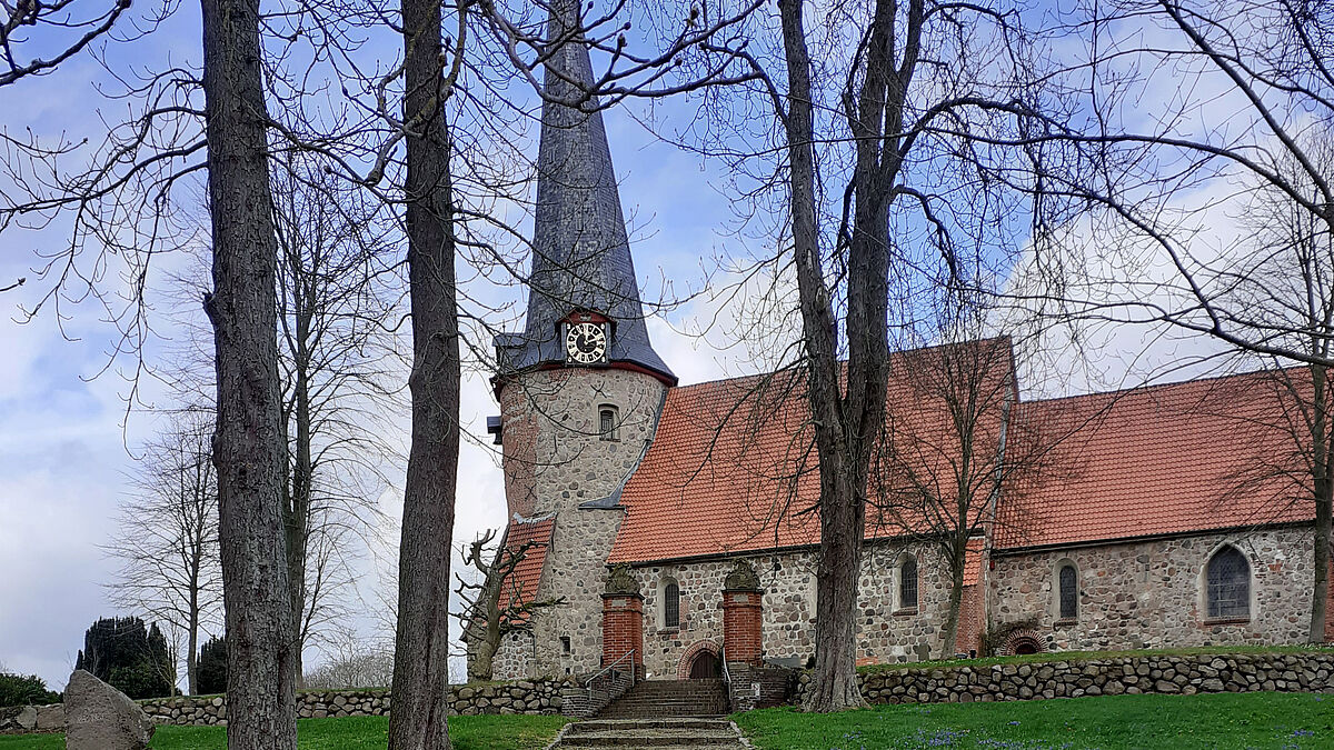 Die Kirche in Pronsdorf wird das Ausflugsziel am Nachmittag sein.