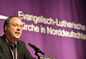 Andreas Tietze, Präses der Nordkirchen-Synode, hat mit Parlamentskollegen einen Kompromiss vorgeschlagen