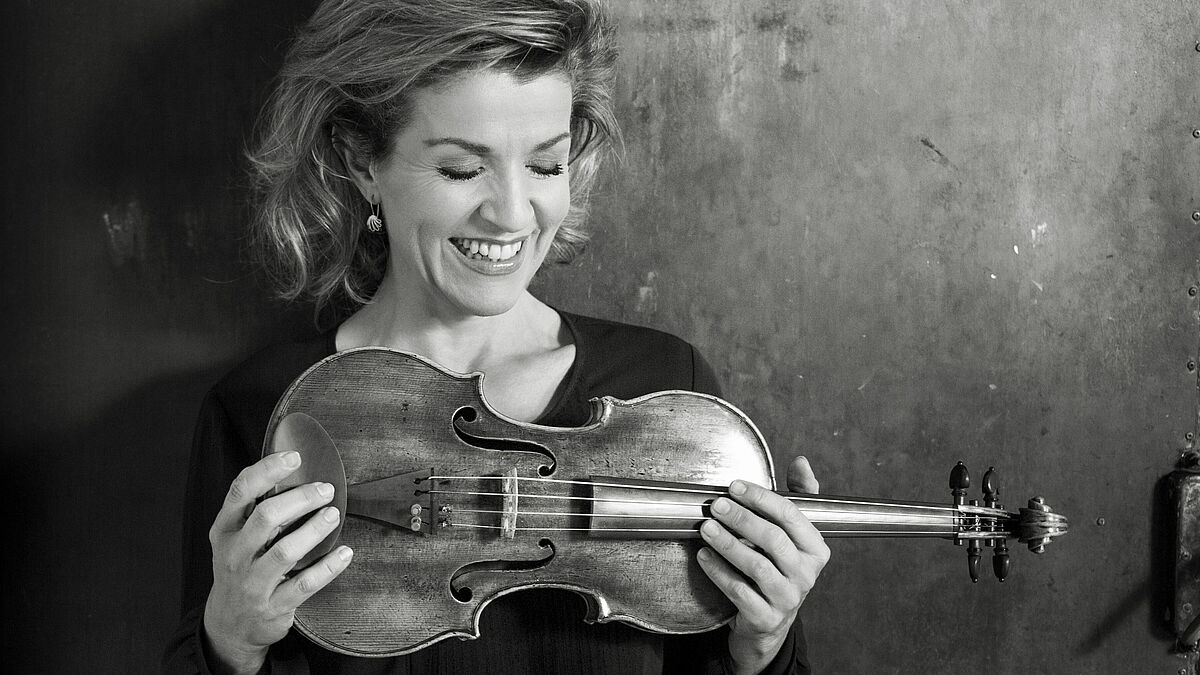 Anne-Sophie Mutter tritt im Gottesdienst im Michel auf.