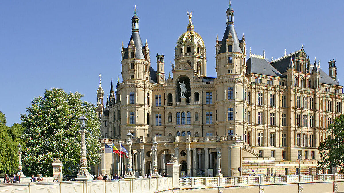 Das Schweriner Schloss ist heute Museum und zugleich Sitz des Parlamentes des Landes Mecklenburg-Vorpommern.