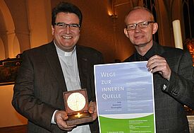 Propst Dirk Süssenbach (li.) und Pastor Michael Franke